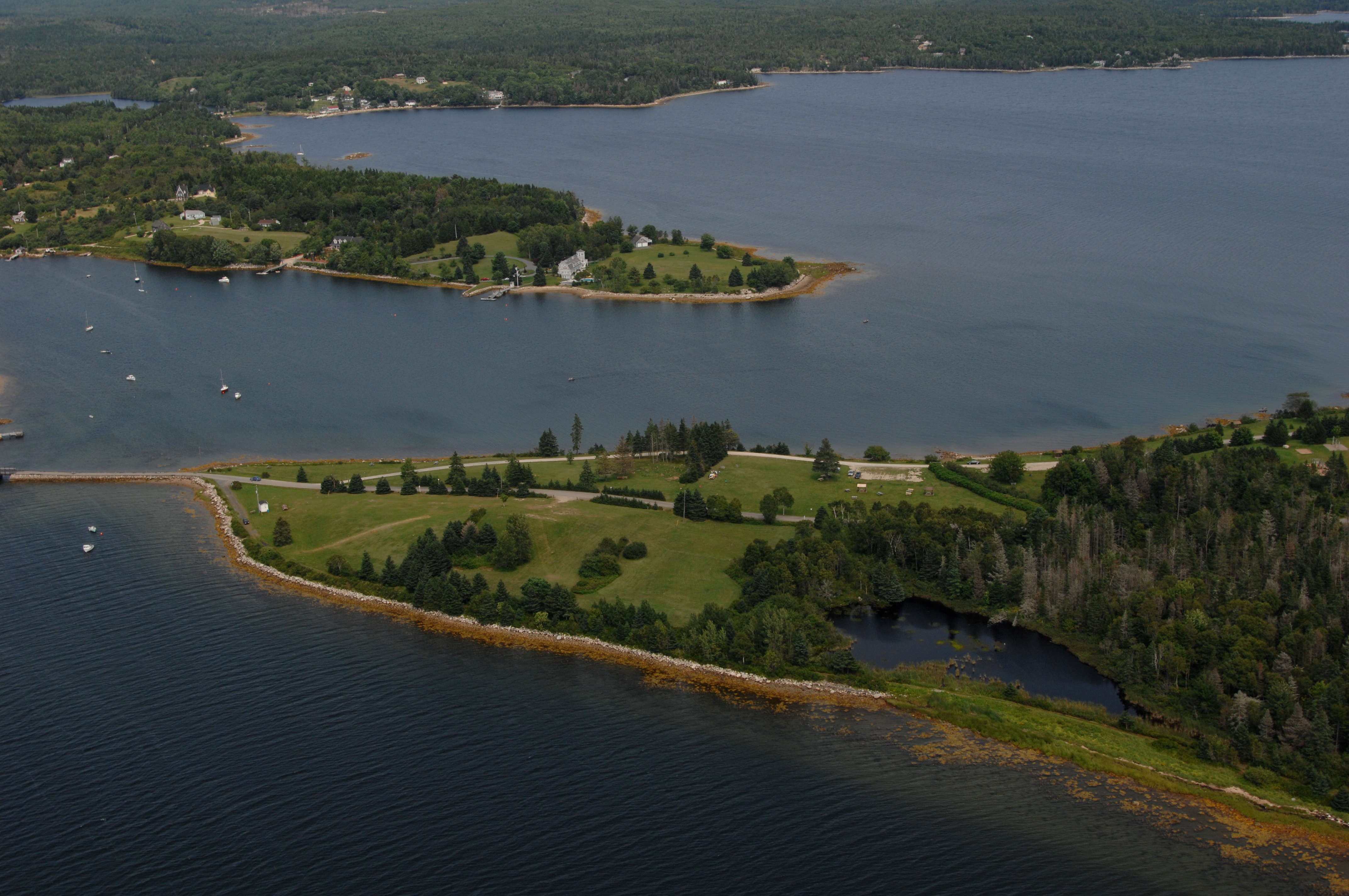 aerial of Graves Island